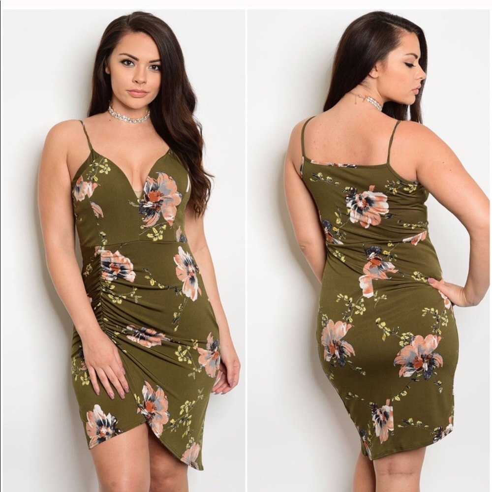 NWT Plus Size Floral Dress